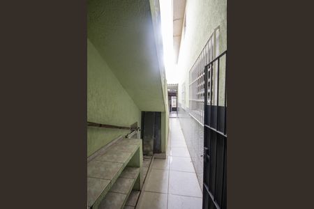 Casa à venda com 125m², 2 quartos e 2 vagas Casa à venda com 125m², 2 quartos e 2 vagasCorredor