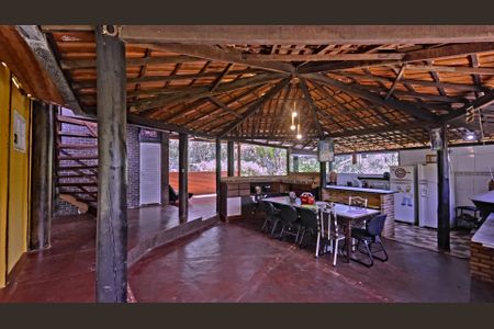 Casa de condomínio para alugar com 1000m², 3 quartos e 5 vagas Casa de condomínio para alugar com 1000m², 3 quartos e 5 vagasÁrea gourmet