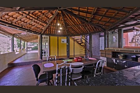 Casa de condomínio para alugar com 1000m², 3 quartos e 5 vagas Casa de condomínio para alugar com 1000m², 3 quartos e 5 vagasÁrea gourmet