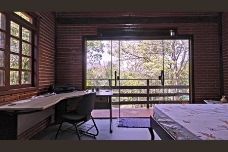 Casa de condomínio para alugar com 1000m², 3 quartos e 5 vagas Casa de condomínio para alugar com 1000m², 3 quartos e 5 vagasSuíte