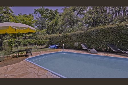 Casa de condomínio para alugar com 1000m², 3 quartos e 5 vagas Casa de condomínio para alugar com 1000m², 3 quartos e 5 vagasPiscina