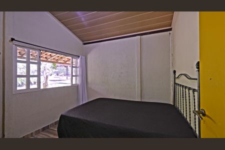 Quarto 2 de casa de condomínio para alugar com 3 quartos, 1000m² em Retiro do Chale, Brumadinho