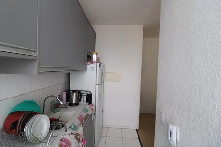 Cozinha de apartamento para alugar com 2 quartos, 35m² em Jardim Imperador (zona Leste), São Paulo