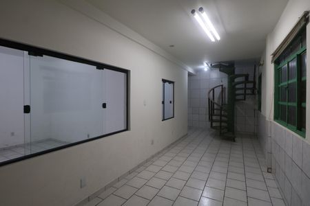 Casa para alugar com 350m², 3 quartos e 2 vagasSala 2