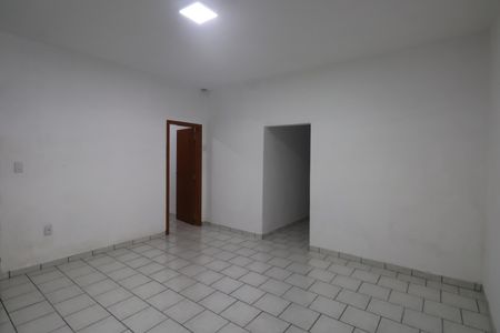 Casa para alugar com 350m², 3 quartos e 2 vagasSala 1