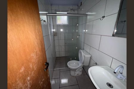 Banheiro de apartamento para alugar com 1 quarto, 45m² em Scharlau, São Leopoldo