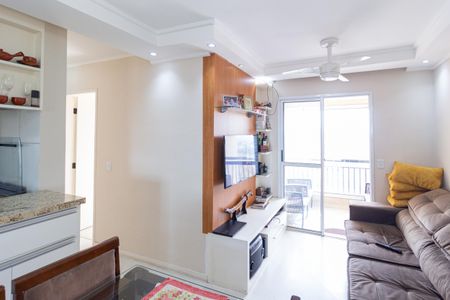 Sala de apartamento à venda com 2 quartos, 50m² em Km 18, Osasco