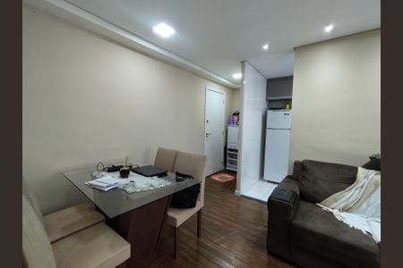 Apartamento à venda com 45m², 2 quartos e 1 vagaSala