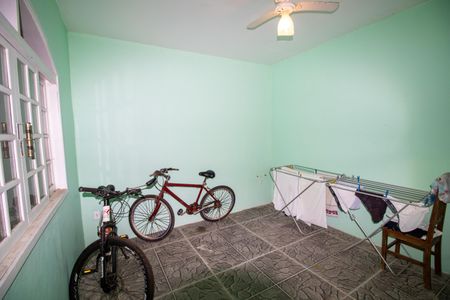 Casa de condomínio para alugar com 333m², 5 quartos e 2 vagasQuarto 3