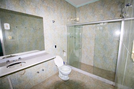 Casa de condomínio para alugar com 333m², 5 quartos e 2 vagasBanheiro 2