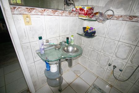 Casa de condomínio para alugar com 333m², 5 quartos e 2 vagasBanheiro 1