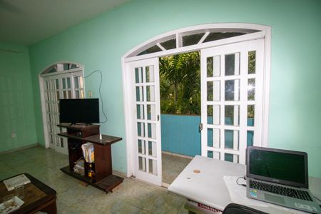 Casa de condomínio para alugar com 333m², 5 quartos e 2 vagasCobertura