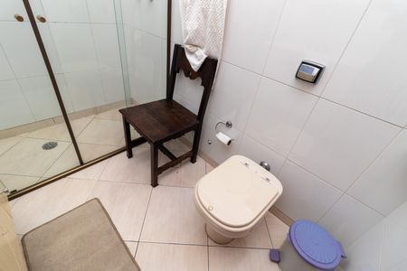 Casa à venda com 398m², 4 quartos e 2 vagasBanheiro da Suíte 1