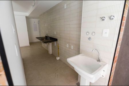 Apartamento à venda com 145m², 2 quartos e 1 vagaÁrea de Serviço