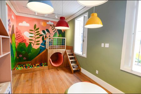 Apartamento à venda com 145m², 2 quartos e 1 vagaÁrea comum