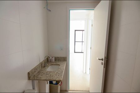 Apartamento à venda com 145m², 2 quartos e 1 vagaBanheiro Social