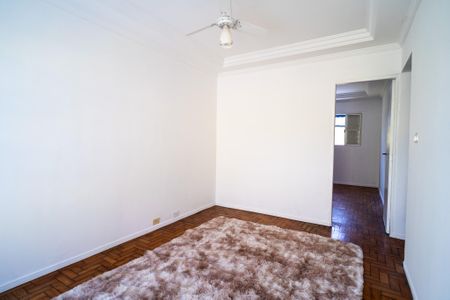 Casa para alugar com 130m², 2 quartos e 3 vagasSala