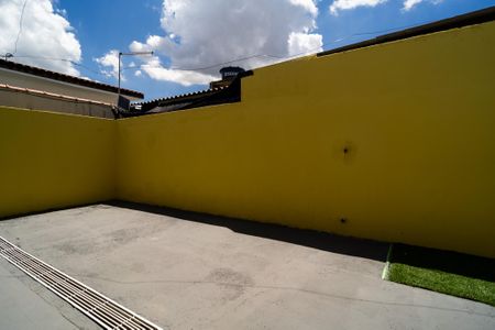 Casa para alugar com 130m², 2 quartos e 3 vagasÁrea de Serviço