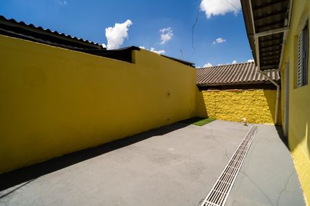 Casa para alugar com 130m², 2 quartos e 3 vagasQuintal