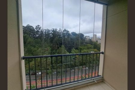 Sacada de apartamento à venda com 2 quartos, 57m² em Umuarama, Osasco