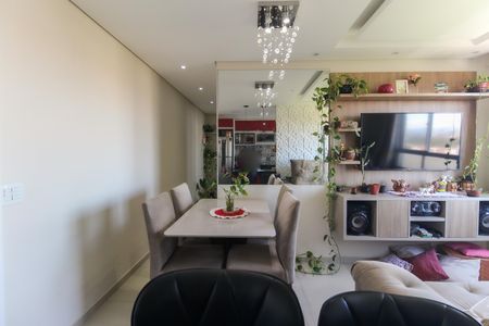 Sala de apartamento para alugar com 2 quartos, 47m² em Conjunto Residencial José Bonifácio, São Paulo