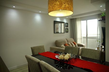 Sala de apartamento à venda com 3 quartos, 60m² em Baeta Neves, São Bernardo do Campo