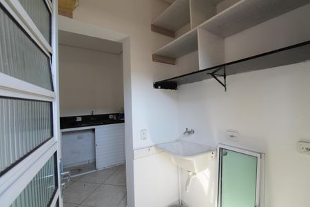 Casa para alugar com 60m², 2 quartos e sem vagaÁrea de Serviço