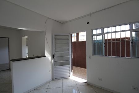 Casa para alugar com 60m², 2 quartos e sem vagaSala