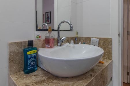 Apartamento para alugar com 55m², 2 quartos e sem vagaBanheiro Social