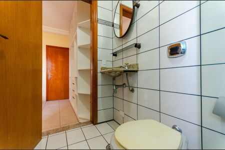 Studio para alugar com 30m², 1 quarto e sem vaga Studio para alugar com 30m², 1 quarto e sem vagaBanheiro