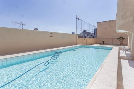 Apartamento para alugar com 50m², 1 quarto e 1 vaga Apartamento para alugar com 50m², 1 quarto e 1 vagaÁrea comum - Piscina