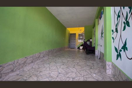 Casa à venda com 95m², 2 quartos e 2 vagas Casa à venda com 95m², 2 quartos e 2 vagasGaragem