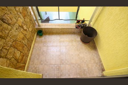 Casa à venda com 95m², 2 quartos e 2 vagas Casa à venda com 95m², 2 quartos e 2 vagasSuíte 2 (varanda)