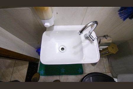 Casa à venda com 95m², 2 quartos e 2 vagas Casa à venda com 95m², 2 quartos e 2 vagasLavabo 1