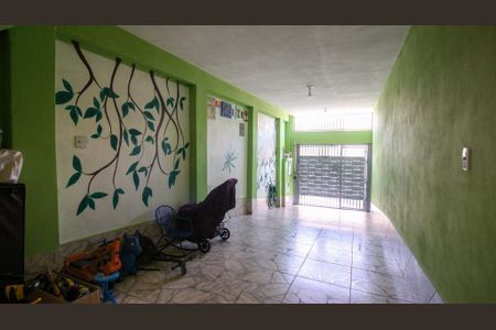 Casa à venda com 95m², 2 quartos e 2 vagas Casa à venda com 95m², 2 quartos e 2 vagasGaragem