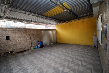 Casa à venda com 400m², 2 quartos e 2 vagasGaragem