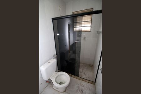 Casa à venda com 400m², 2 quartos e 2 vagasBanheiro da Suíte 1