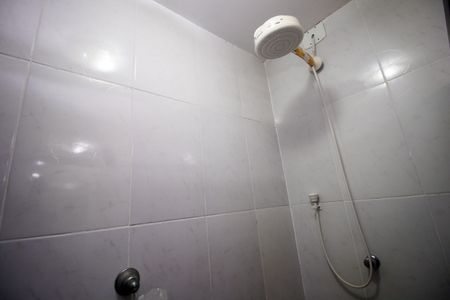 Casa à venda com 400m², 2 quartos e 2 vagasBanheiro Social