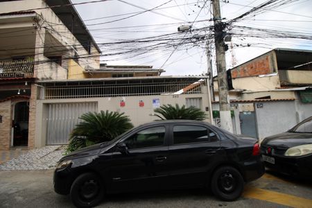 Casa à venda com 400m², 2 quartos e 2 vagasFachada da casa