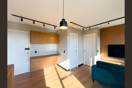 Sala de apartamento para alugar com 1 quarto, 40m² em Boaçava, São Paulo