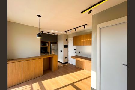 Sala de apartamento para alugar com 1 quarto, 40m² em Boaçava, São Paulo
