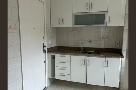 Apartamento à venda com 85m², 3 quartos e 1 vagaCozinha