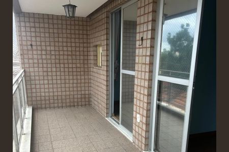 Apartamento à venda com 85m², 3 quartos e 1 vagavaranda