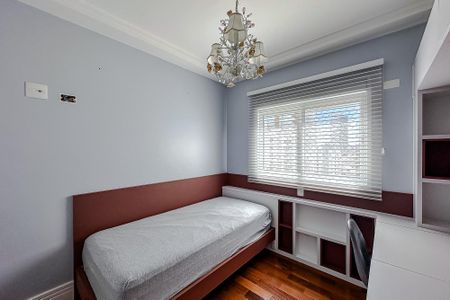 Apartamento à venda com 95m², 3 quartos e 2 vagasQuarto 1