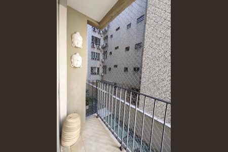 Apartamento à venda com 65m², 2 quartos e 1 vagaVaranda da Sala