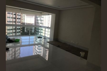 Foto 04 de apartamento à venda com 3 quartos, 140m² em Vila Olímpia, São Paulo