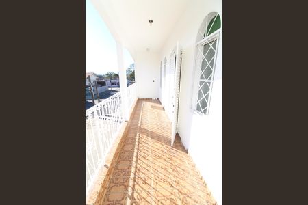 Casa para alugar com 174m², 4 quartos e 1 vagaSacada
