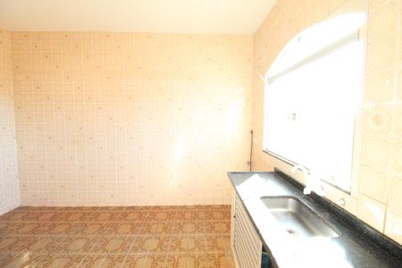 Cozinha de casa para alugar com 4 quartos, 174m² em Vila Industrial, São José dos Campos