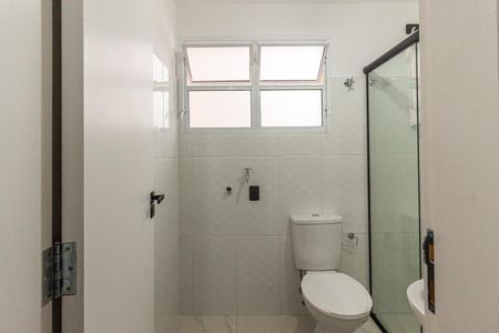 Banheiro de apartamento para alugar com 1 quarto, 50m² em Vila Buarque, São Paulo