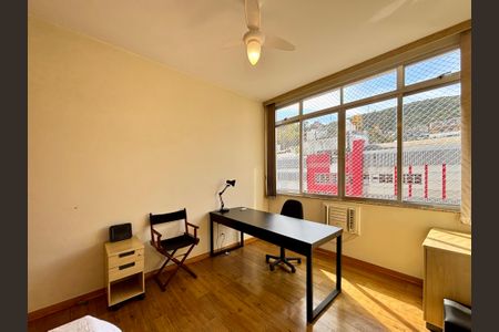 Apartamento para alugar com 91m², 3 quartos e 1 vagaQuarto 1